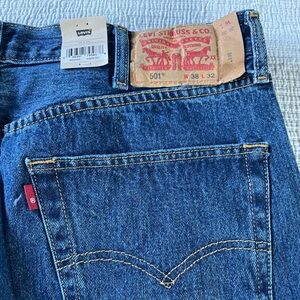 NWT Levi’s 501 Original Buttonfly size 38 x 32